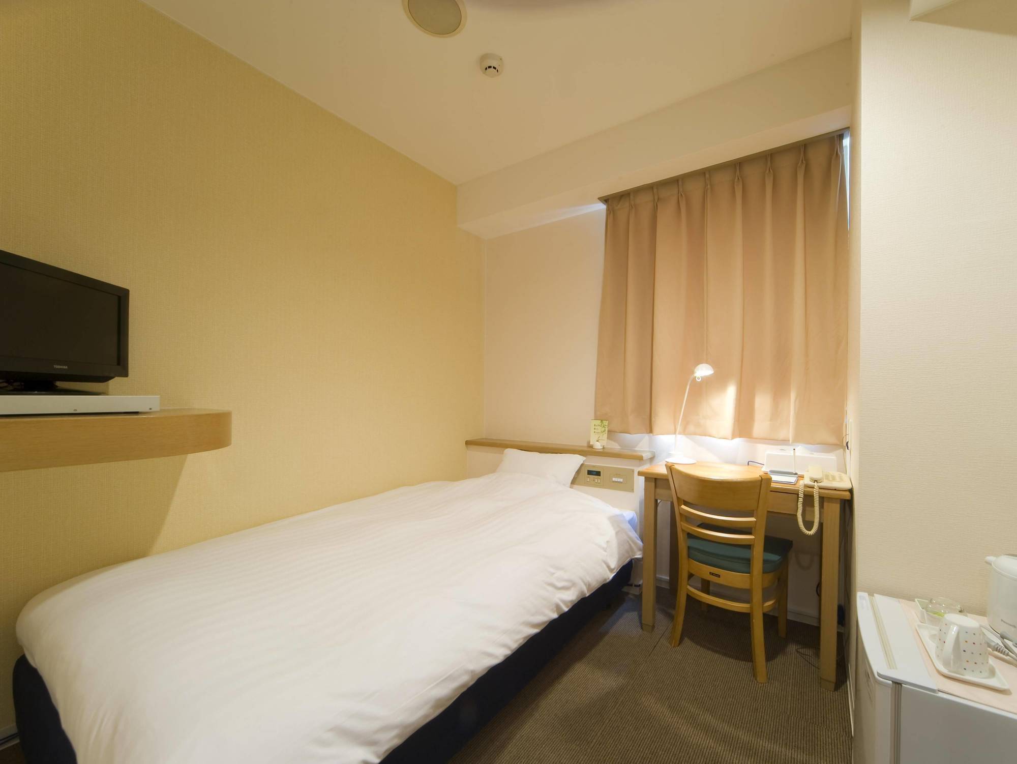 Art Hotel Color Аомори Экстерьер фото